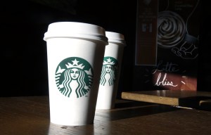 starbucks lid main
