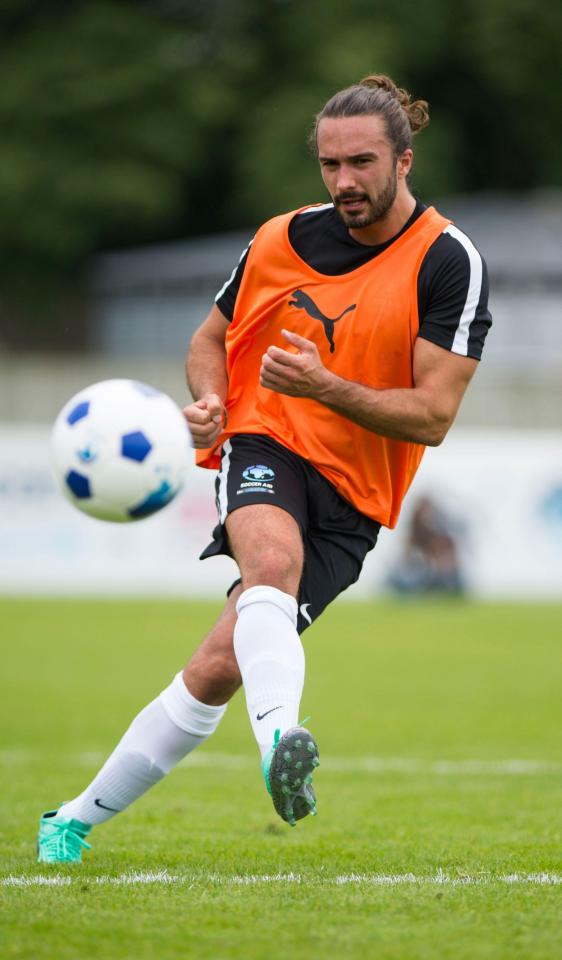  Joe Wicks will also play in the charity match