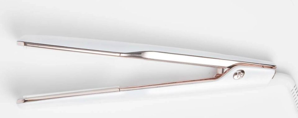 Best hair straighteners - T3 Single Pass X Wide Plate Straighteners