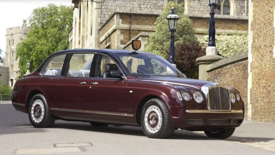 Two Bentley limos were made especially for Queen Elizabeth