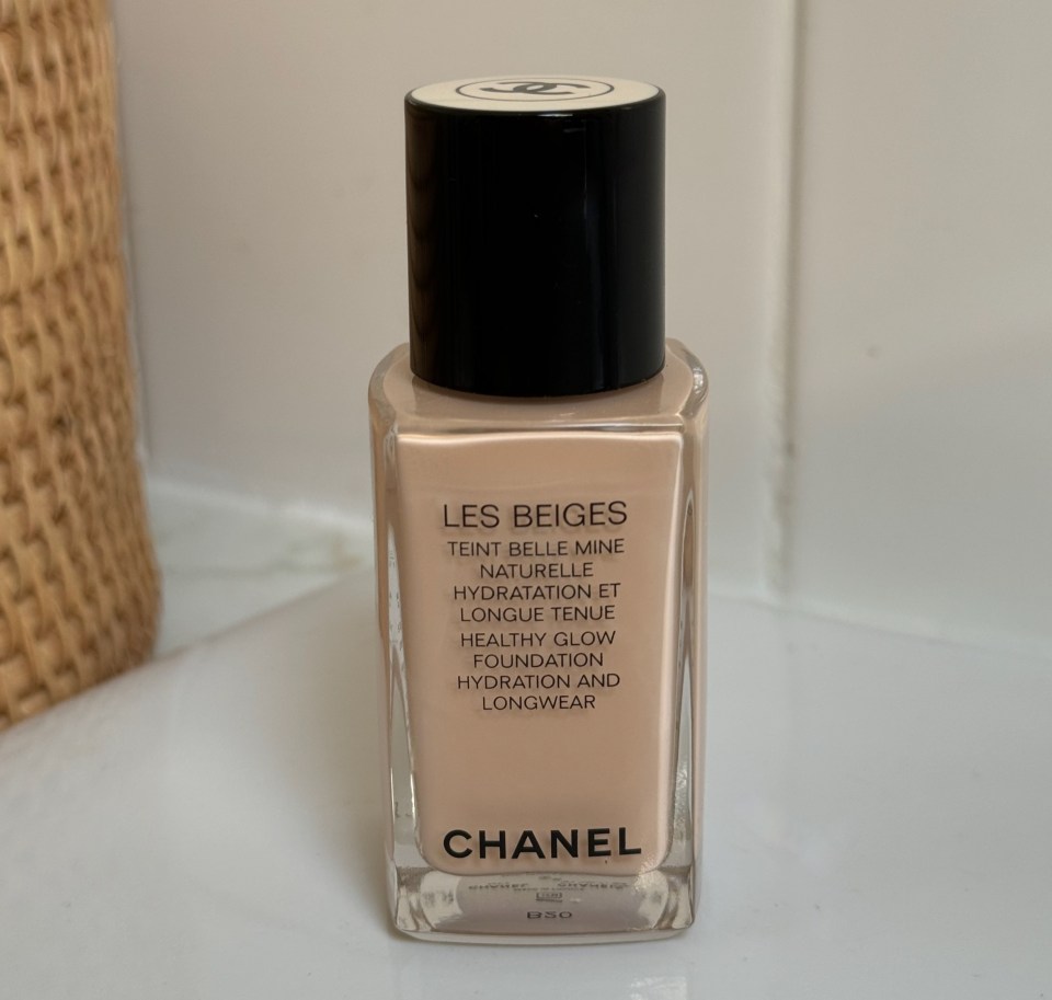 best-foundations-for-mature-skin