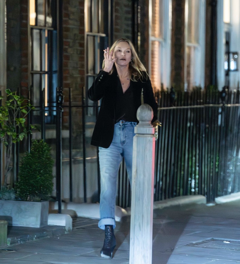 BGUK_3184556 - *PREMIUM-EXCLUSIVE* London, UNITED KINGDOM - * MUST CALL FOR PRICING BEFORE USAGE * *STRICTLY NO SUBSCRIPTIONS AND NO SOCIAL SOCIAL MEDIA USE* - Kate Moss was spotted channelling the spirit of her wild party days as she strolled down the street with a cigarette in one hand and a bottle of Corona beer in the other. The laid-back outing comes just days after her appearance at Paris Fashion Week, where she sparked conversation among fans after being filmed looking tense and tired- at one point even stepping out of a car with makeup smudged across her outfit. In recent years, Kate has been known for embracing a healthier, more wellness-focused lifestyle- reportedly giving up alcohol in 2018 and quitting smoking in 2020, swapping late nights for yoga, meditation, and early mornings. But with beer and fag in hand, she seemed to be tapping back into her free-spirited roots with her latest appearance. The supermodel was seen visiting a friend in central London, looking relaxed and carefree as she enjoyed the outing. *STRICTLY NO SUBSCRIPTIONS AND NO SOCIAL SOCIAL MEDIA USE* Pictured: Kate Moss BACKGRID UK 14 MARCH 2025 UK: +44 208 344 2007 / uksales@backgrid.com USA: +1 310 798 9111 / usasales@backgrid.com *Pictures Containing Children Please Pixelate Face Prior To Publication*