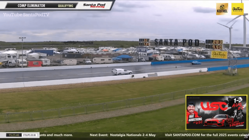 Screenshot of a drag race at Santa Pod Raceway.