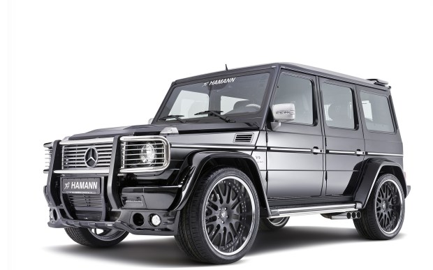 Black Mercedes Benz G Wagon.