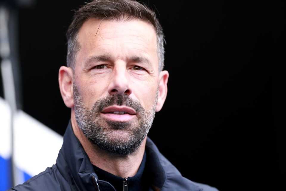 Headshot of Ruud van Nistelrooy.